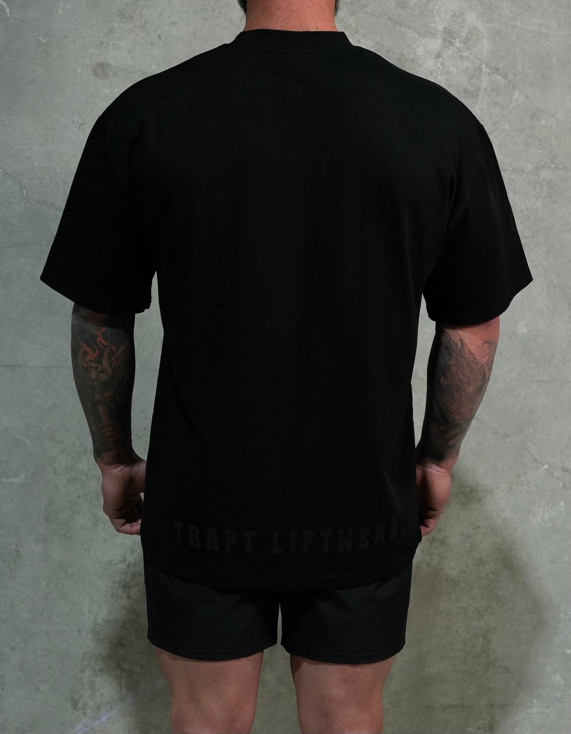 Black on black shirt single TRAPT liftwear Back 
