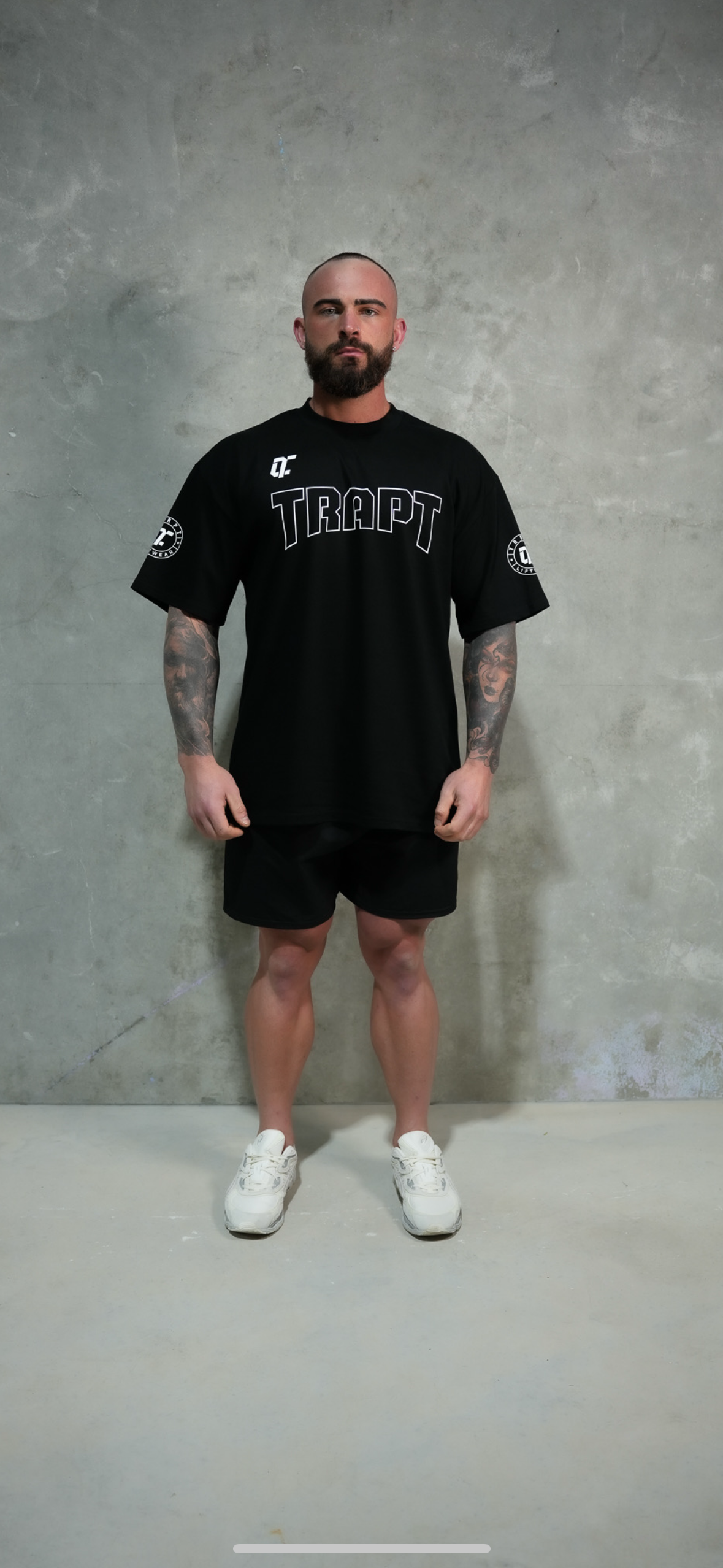 Front face oversized TRAPT shirt 