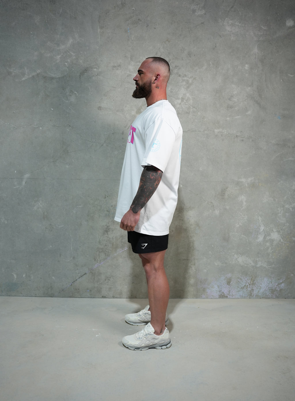 White teal and pink TRAPT oversized shirts Side